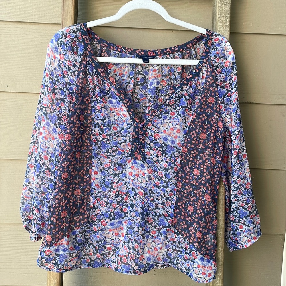 American Eagle Outfitters blouse
